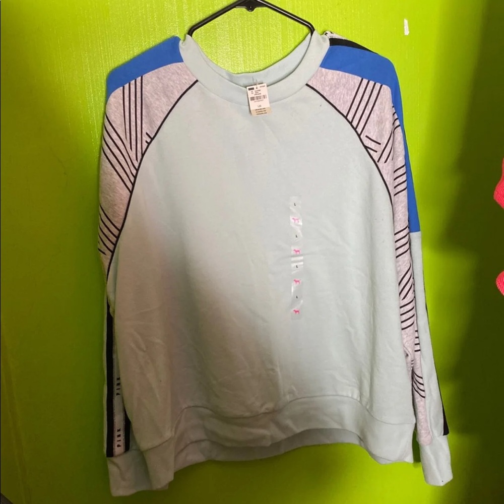 Crew neck